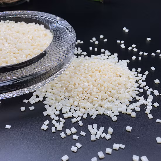 Matière première en plastique conductrice antistatique permanente de couleur naturelle de catégorie d'injection de particules en plastique modifiées par ABS antistatique