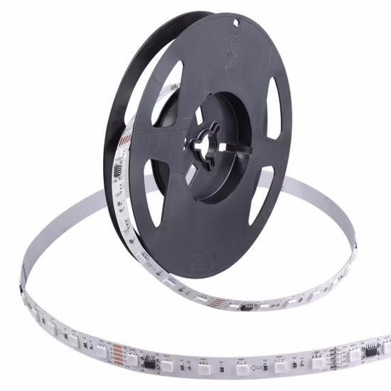 Bande lumineuse LED SMD5050 14,4 W/M Pixel Bande lumineuse intelligente Bande LED avec circuit intégré externe